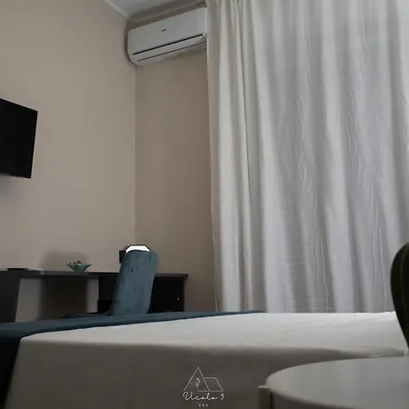 לינה וארוחת בוקר Vicolo 5 סלרנו